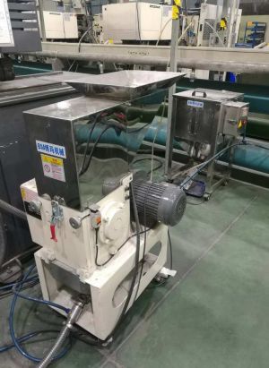 静音粉粹机、粉粹回收一体机、慢速静音粉碎机