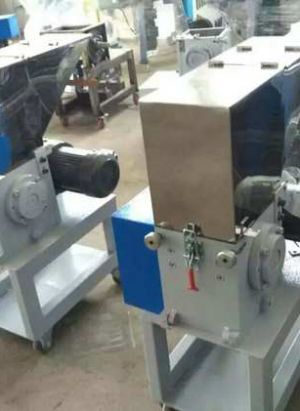 静音粉粹机、粉粹回收一体机、慢速静音粉碎机